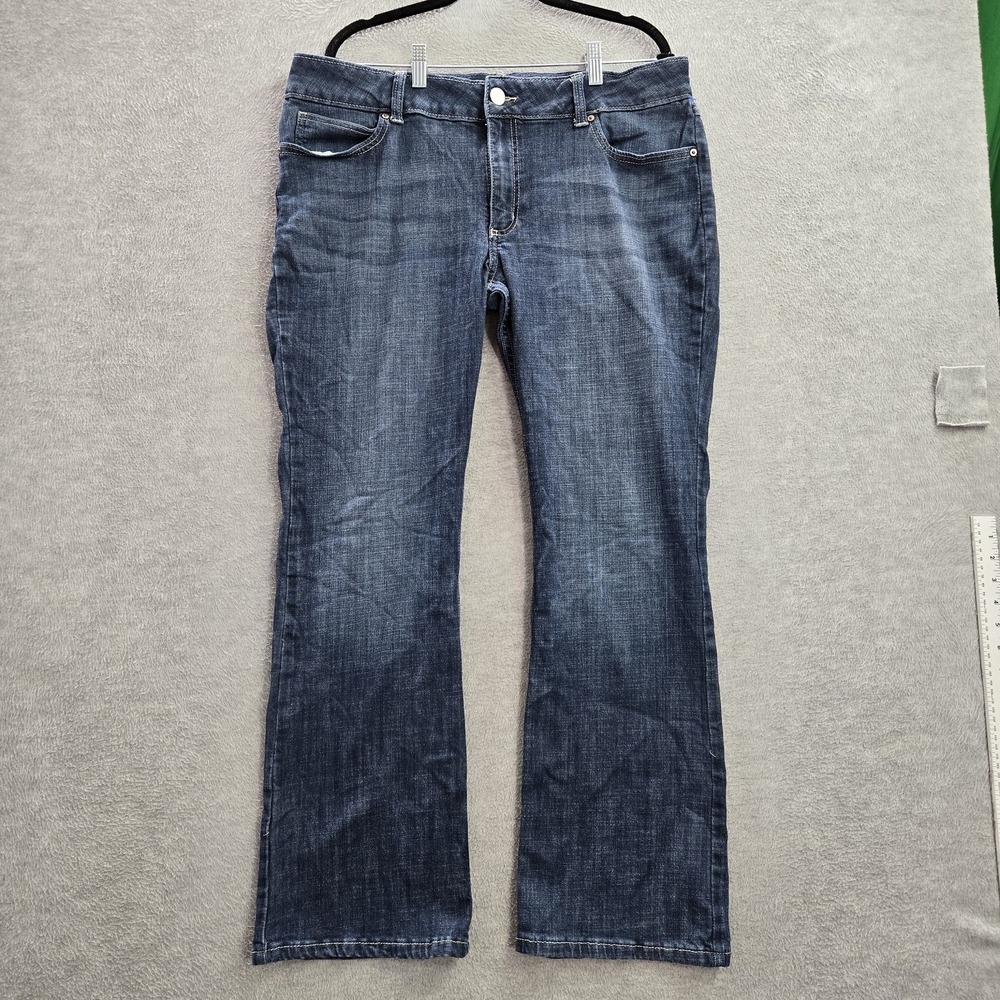 Wrangler Women Jeans 17X32 Blue‎ Denim Bootcut Dark Wash Mid Rise 30" Inseam